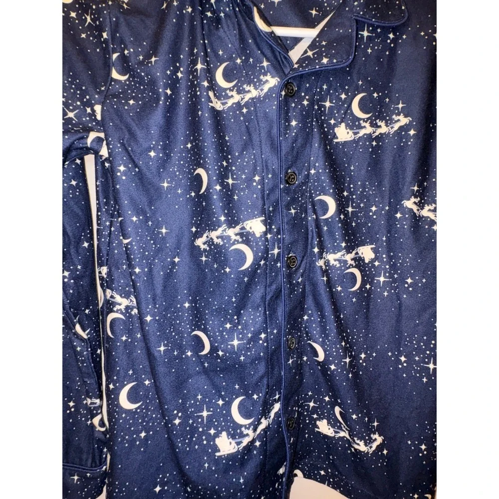 Cat & Jack Boys Navy Santa‎ Sleigh Moon Star Pajama Top Long Sleeve Size L 10/12
